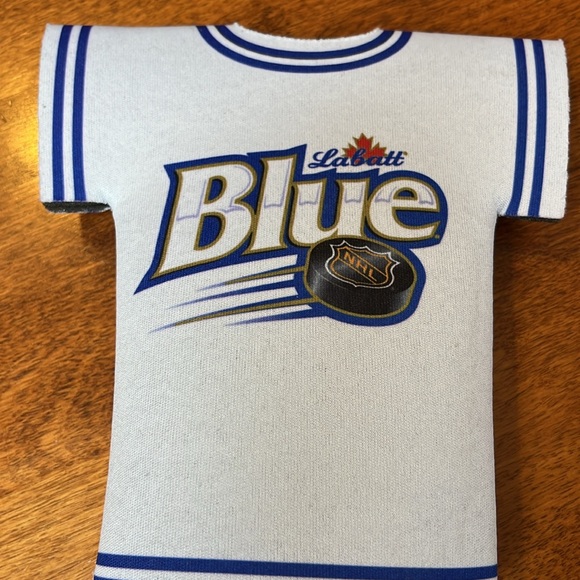 NHL hockey x Labatt Blue beer koozie - Picture 4 of 4